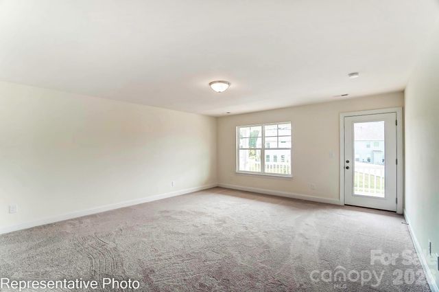8474 Acadia Parkway, Sherrills Ford, NC 28673
