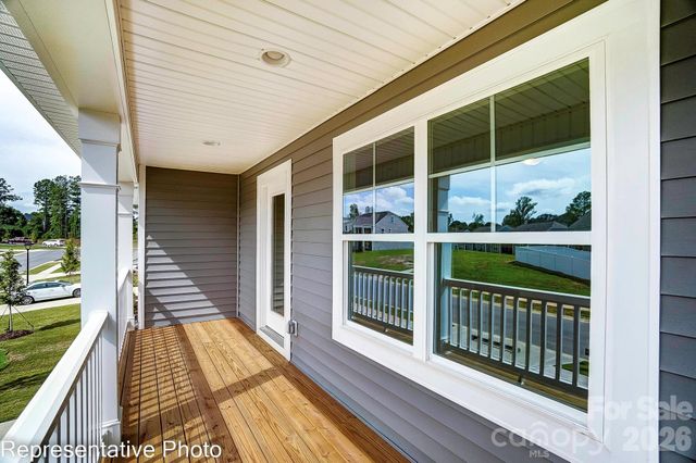 8474 Acadia Parkway, Sherrills Ford, NC 28673