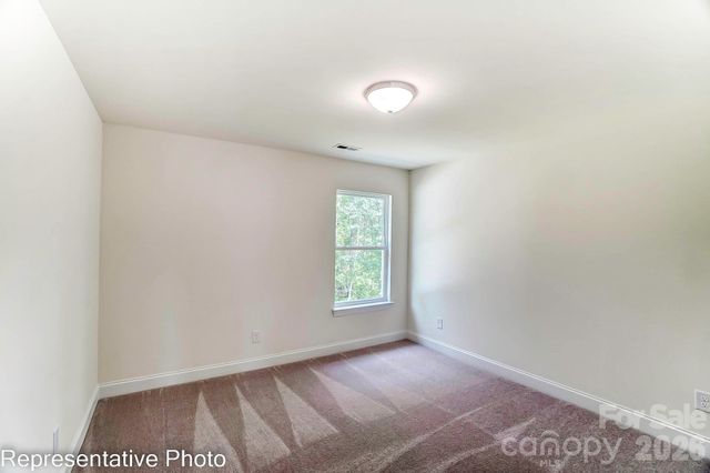 8474 Acadia Parkway, Sherrills Ford, NC 28673