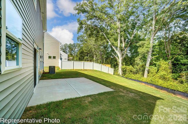 8474 Acadia Parkway, Sherrills Ford, NC 28673