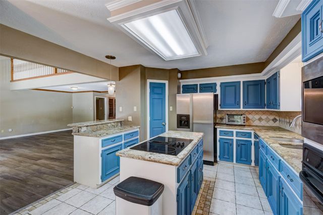 6502 Inverness Way, Pasadena, TX 77505