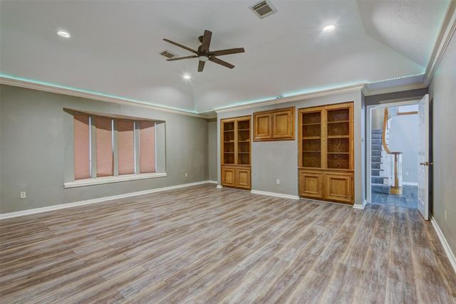 6502 Inverness Way, Pasadena, TX 77505