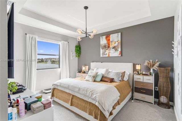 20478 NW 4th Ct, Miami Gardens, FL 33169