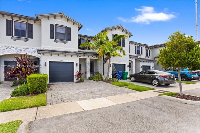 20478 NW 4th Ct, Miami Gardens, FL 33169
