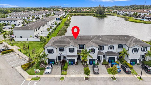 20478 NW 4th Ct, Miami Gardens, FL 33169