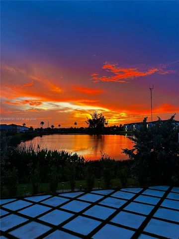 20478 NW 4th Ct, Miami Gardens, FL 33169