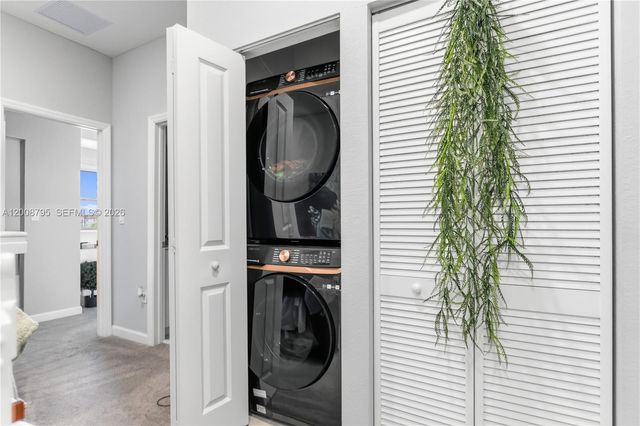 20478 NW 4th Ct, Miami Gardens, FL 33169