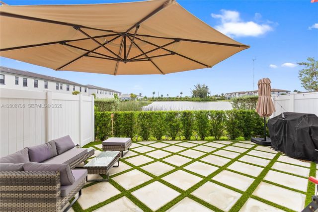 20478 NW 4th Ct, Miami Gardens, FL 33169