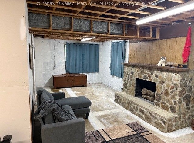 111A Fairland Drive, Nitro, WV 25143