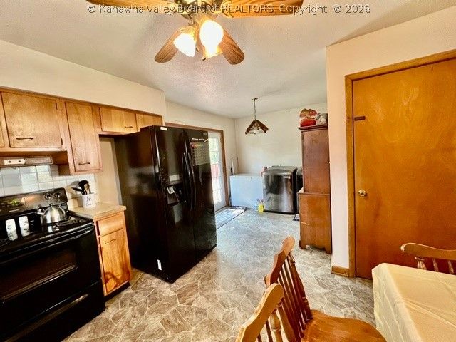 111A Fairland Drive, Nitro, WV 25143