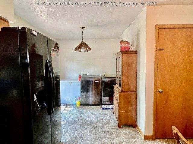 111A Fairland Drive, Nitro, WV 25143