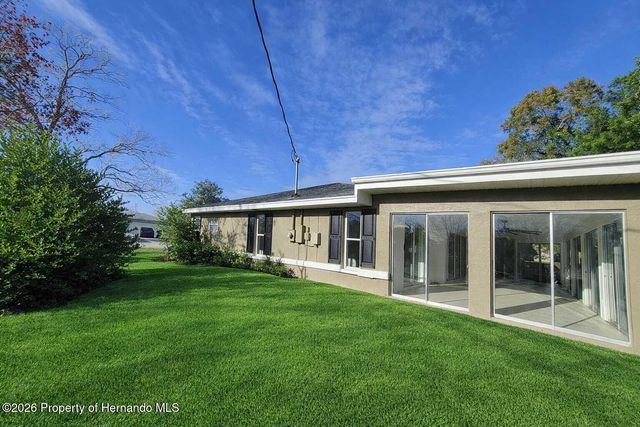 12186 Lamont Drive, Spring Hill, FL 34608