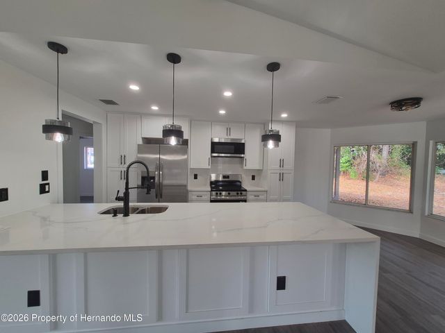 12186 Lamont Drive, Spring Hill, FL 34608