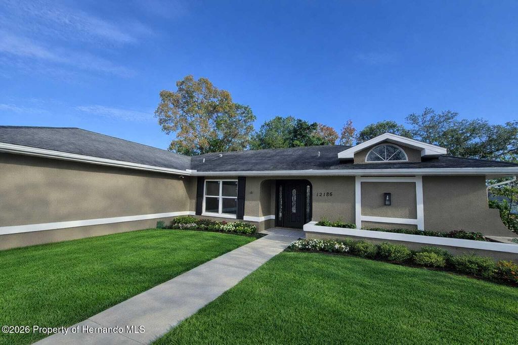 12186 Lamont Drive, Spring Hill, FL 34608