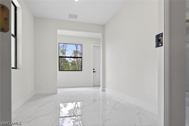 4232 31st AVE NE, Naples, FL 34120