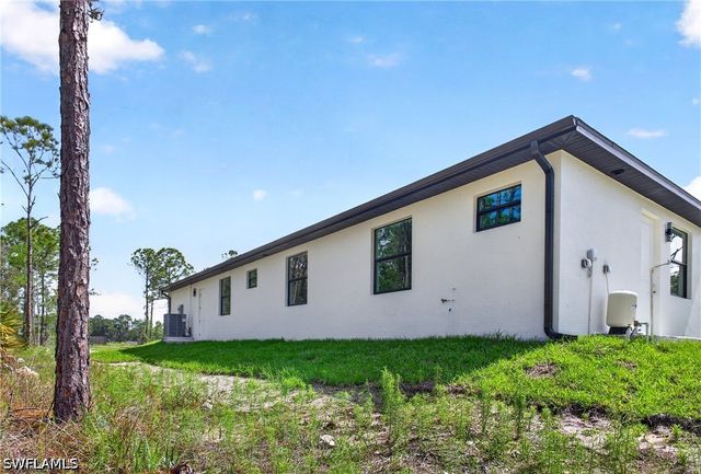 4232 31st AVE NE, Naples, FL 34120