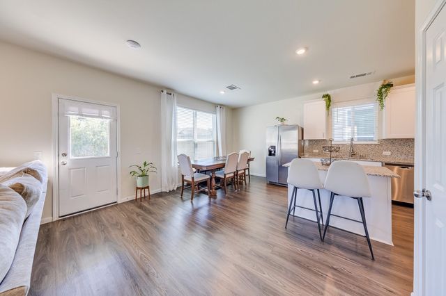 10207 Cannons Run Way, Houston, TX 77034