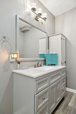 111 Oak Grove Rd, Red Boiling Springs, TN 37150