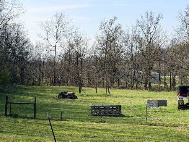 111 Oak Grove Rd, Red Boiling Springs, TN 37150