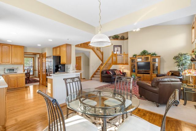 2059 Alum Village Drive, Lewis Center, OH 43035