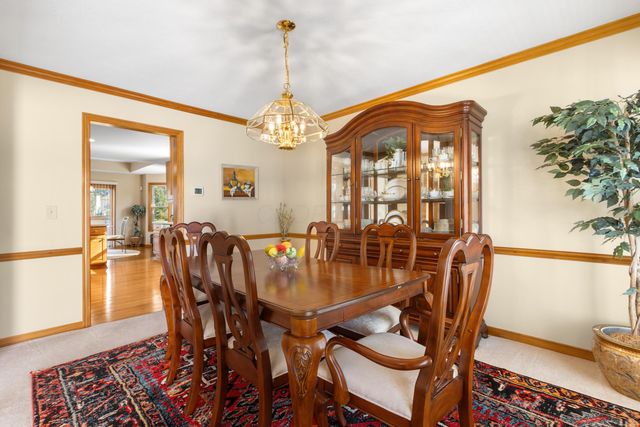 2059 Alum Village Drive, Lewis Center, OH 43035