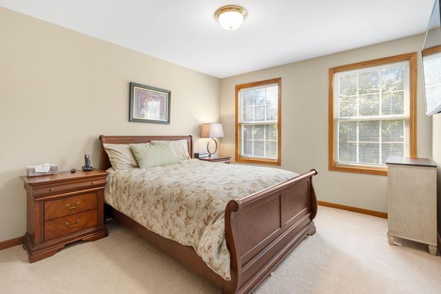 2059 Alum Village Drive, Lewis Center, OH 43035