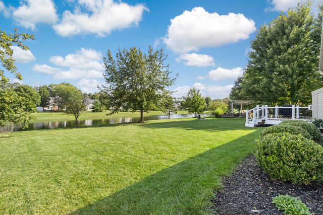 2059 Alum Village Drive, Lewis Center, OH 43035