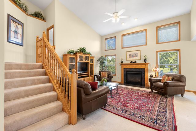 2059 Alum Village Drive, Lewis Center, OH 43035