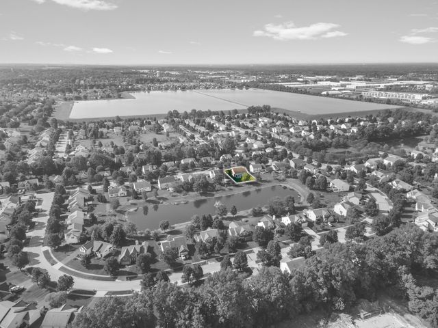 2059 Alum Village Drive, Lewis Center, OH 43035