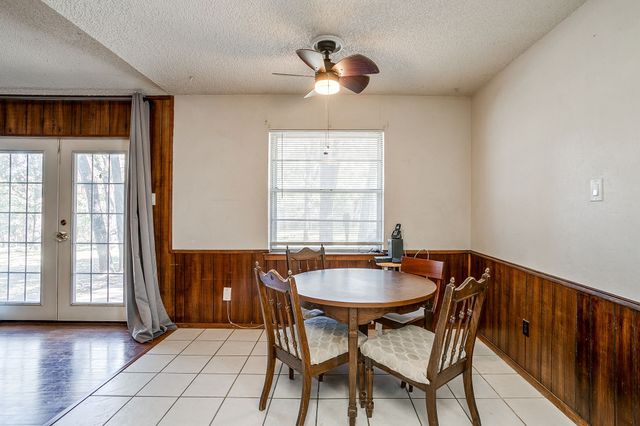 4528 Oak Drive, Alvarado, TX 76009