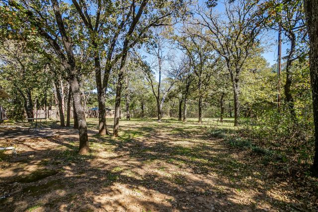 4528 Oak Drive, Alvarado, TX 76009