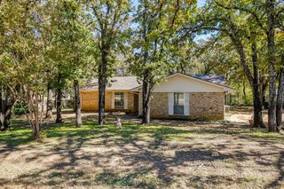 4528 Oak Drive, Alvarado, TX 76009