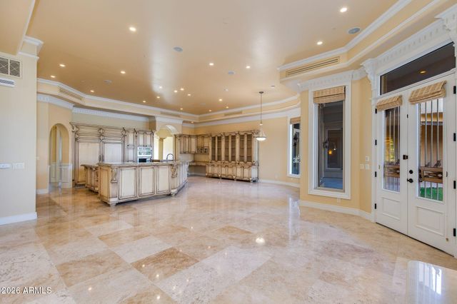 4807 E CRYSTAL Lane, Paradise Valley, AZ 85253