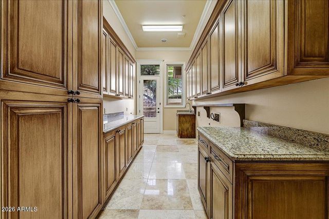 4807 E CRYSTAL Lane, Paradise Valley, AZ 85253
