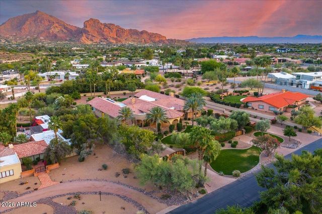 4807 E CRYSTAL Lane, Paradise Valley, AZ 85253