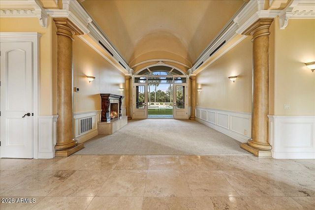 4807 E CRYSTAL Lane, Paradise Valley, AZ 85253