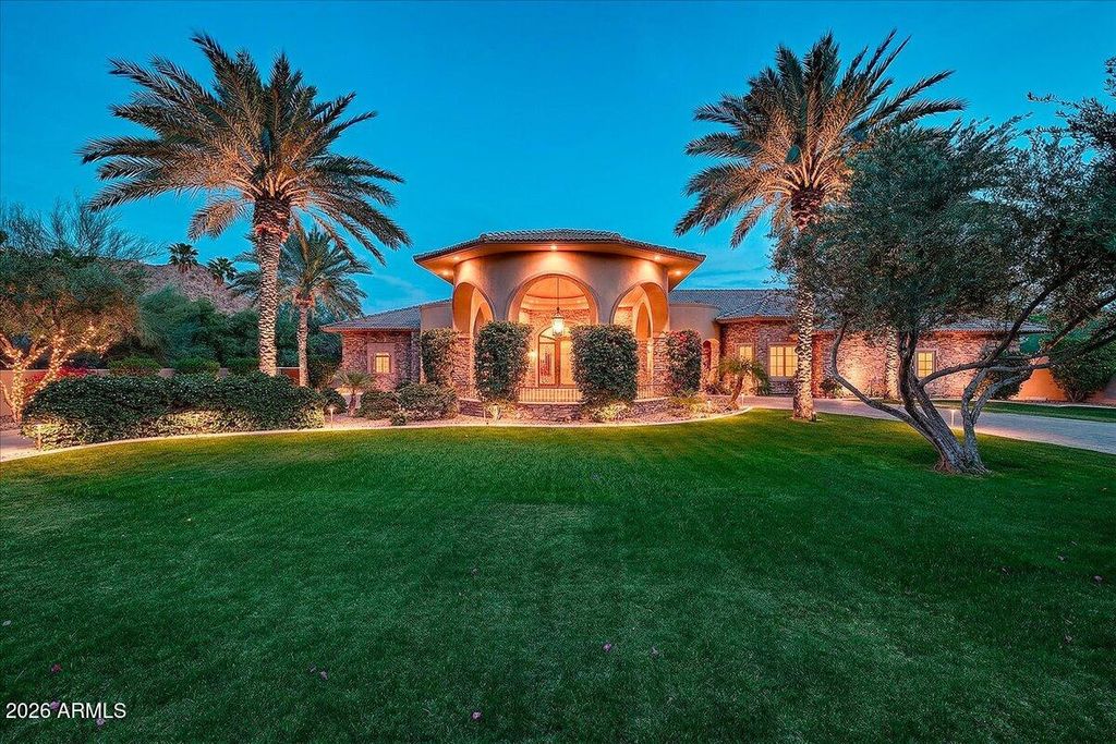 4807 E CRYSTAL Lane, Paradise Valley, AZ 85253 — exterior