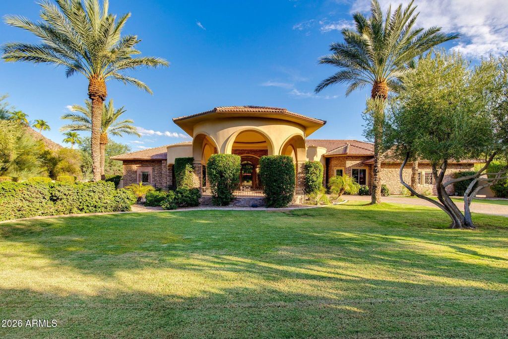 4807 E CRYSTAL Lane, Paradise Valley, AZ 85253 — photo 3