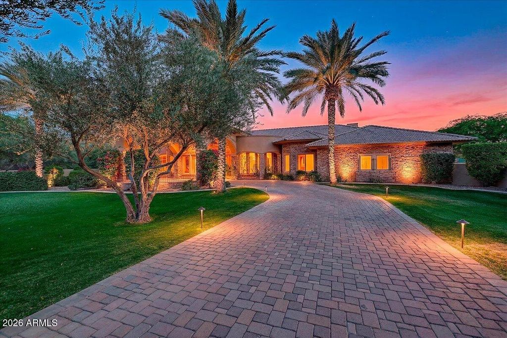 4807 E CRYSTAL Lane, Paradise Valley, AZ 85253 — photo 5