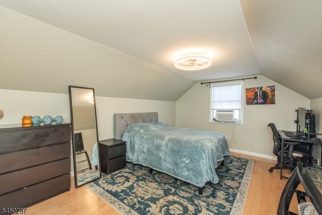 54 Hasbrouck Ave, Hasbrouck Heights Boro, NJ 07604