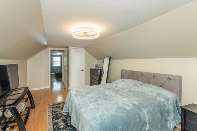 54 Hasbrouck Ave, Hasbrouck Heights Boro, NJ 07604