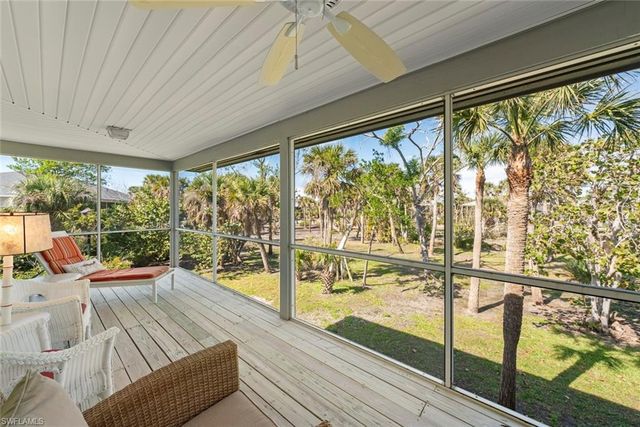 2126 Egret CIR, Sanibel, FL 33957