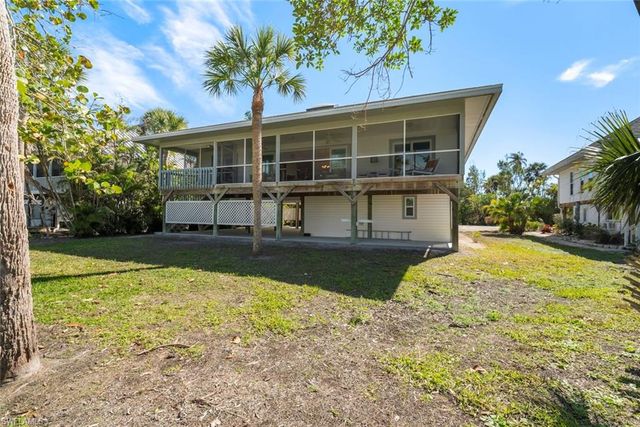 2126 Egret CIR, Sanibel, FL 33957