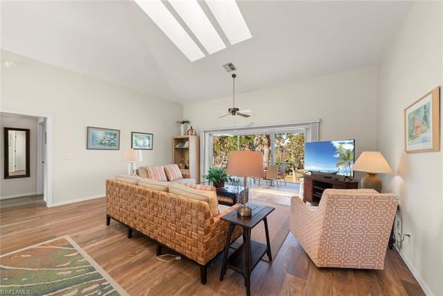 2126 Egret CIR, Sanibel, FL 33957
