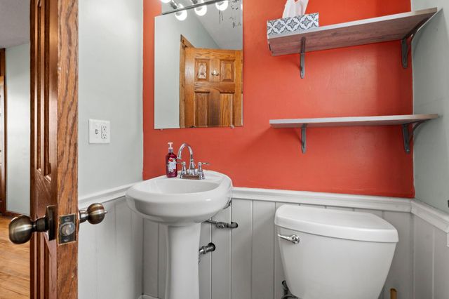 1216 Danforth Street, Saint Paul, MN 55117