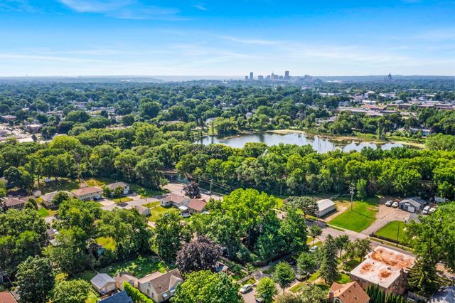 1216 Danforth Street, Saint Paul, MN 55117