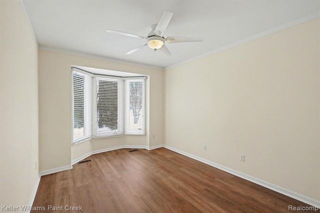 3090 Brysons Cove Drive, Warren, MI 48092