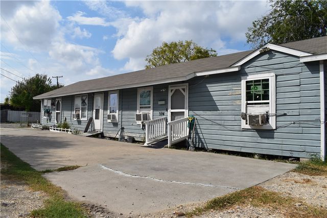 374 Pueblo St, Corpus Christi, TX 78405