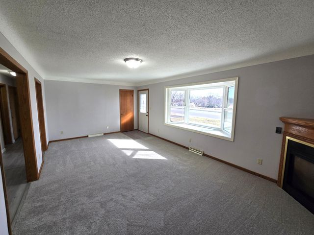 305 3rd Avenue N, Sartell, MN 56377