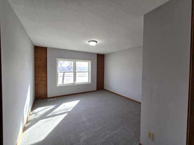 305 3rd Avenue N, Sartell, MN 56377